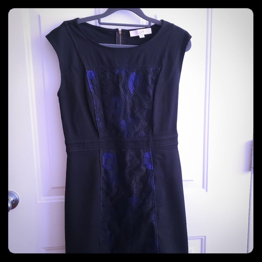 Black and navy lace pencil mini